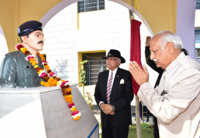Lt Alok Gupta - Statue Respects
